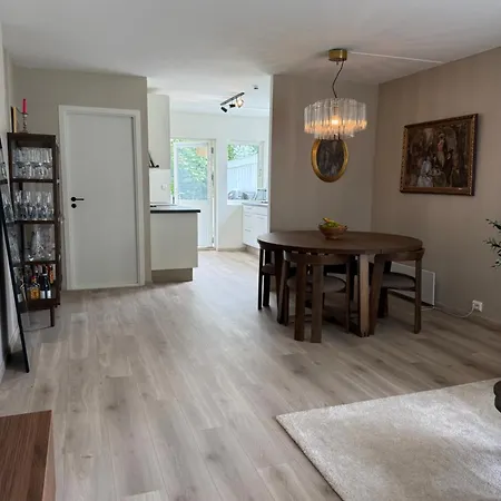 Apartment Modern Close To Ons And Center *